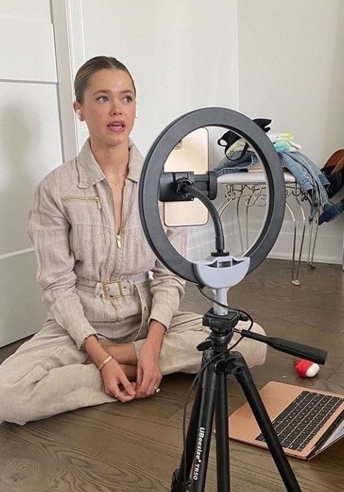 3bf9de8f10e2c541a34eb742d4c00a4e